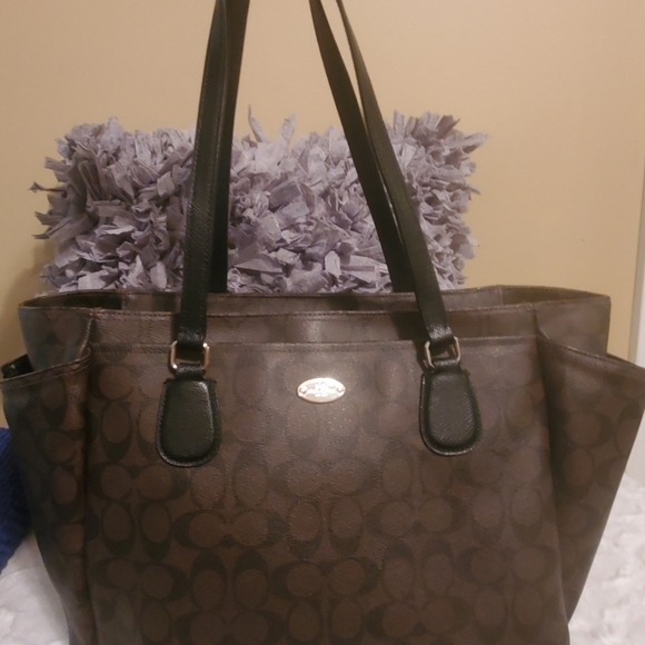 Coach Baby Diaper Bag in Signature Canvas Brown Black - Picture 2 of 6
